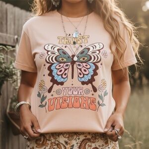 Boho Butterfly Graphic Tee Trust Your Visions Vintage Style Pink Medium GILDAN